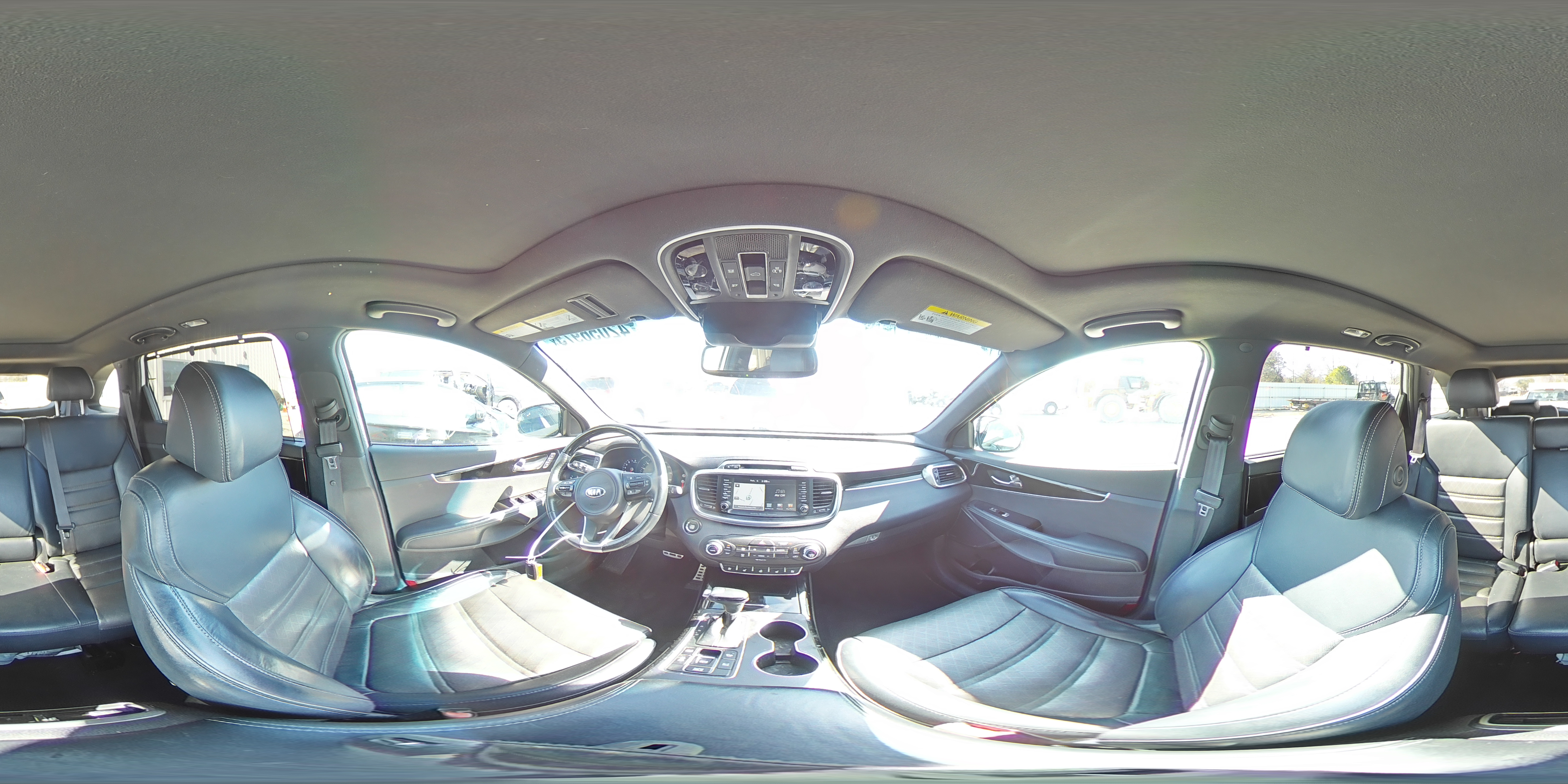 2017 Kia Sorento - Image 15