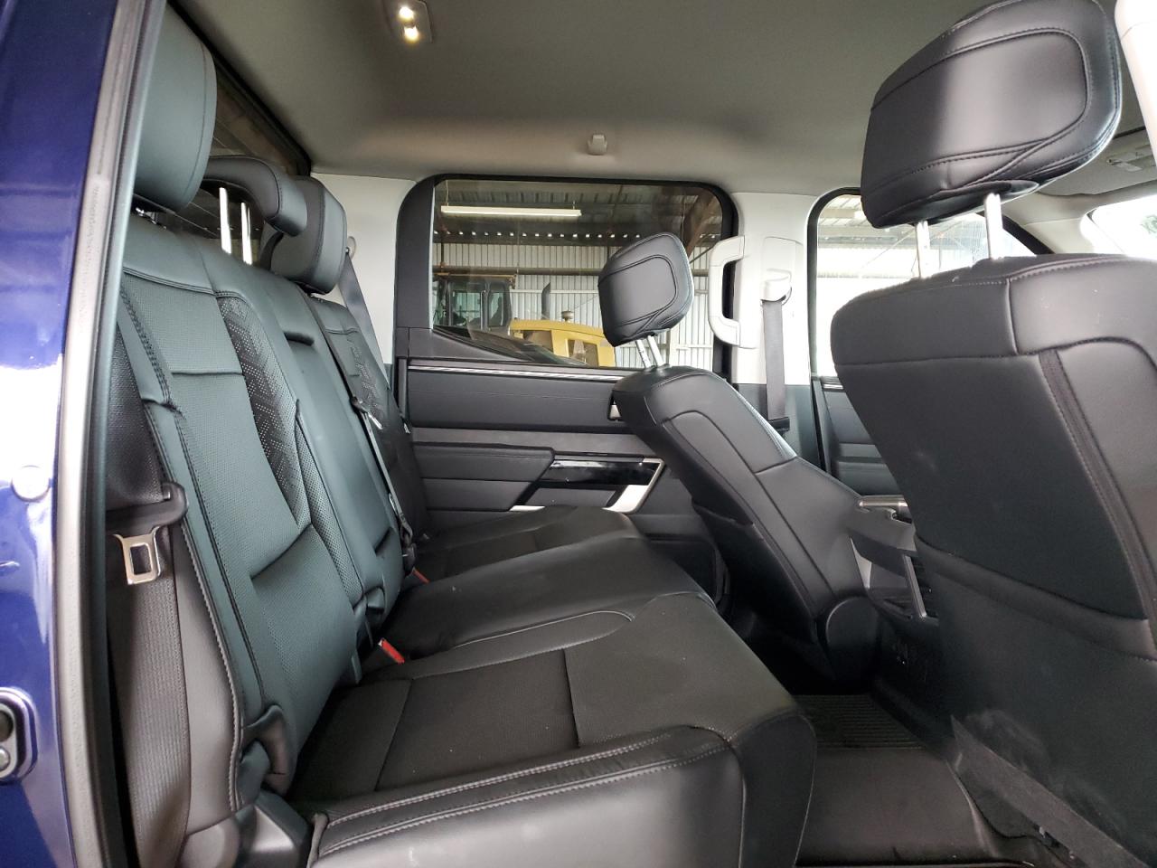 2023 Toyota Tundra - Image 10
