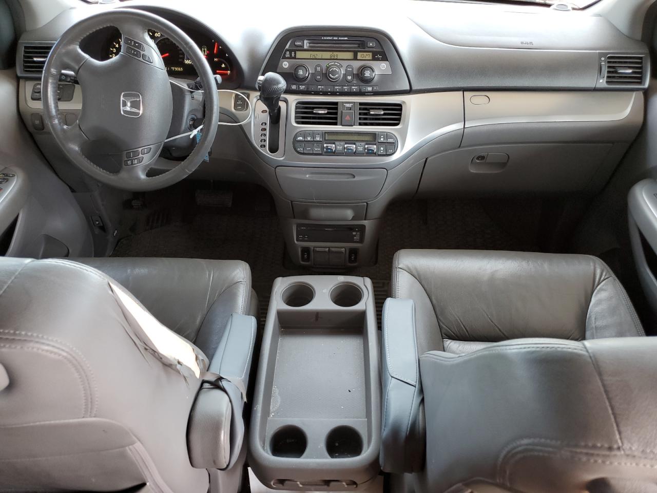 2008 Honda Odyssey - Image 8