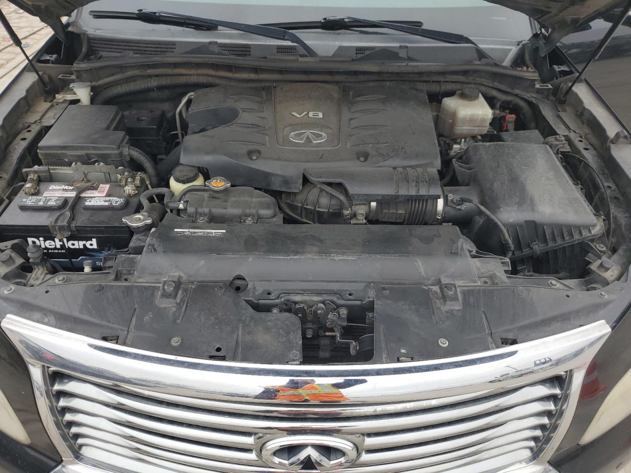 2012 Infiniti QX56 - Image 12