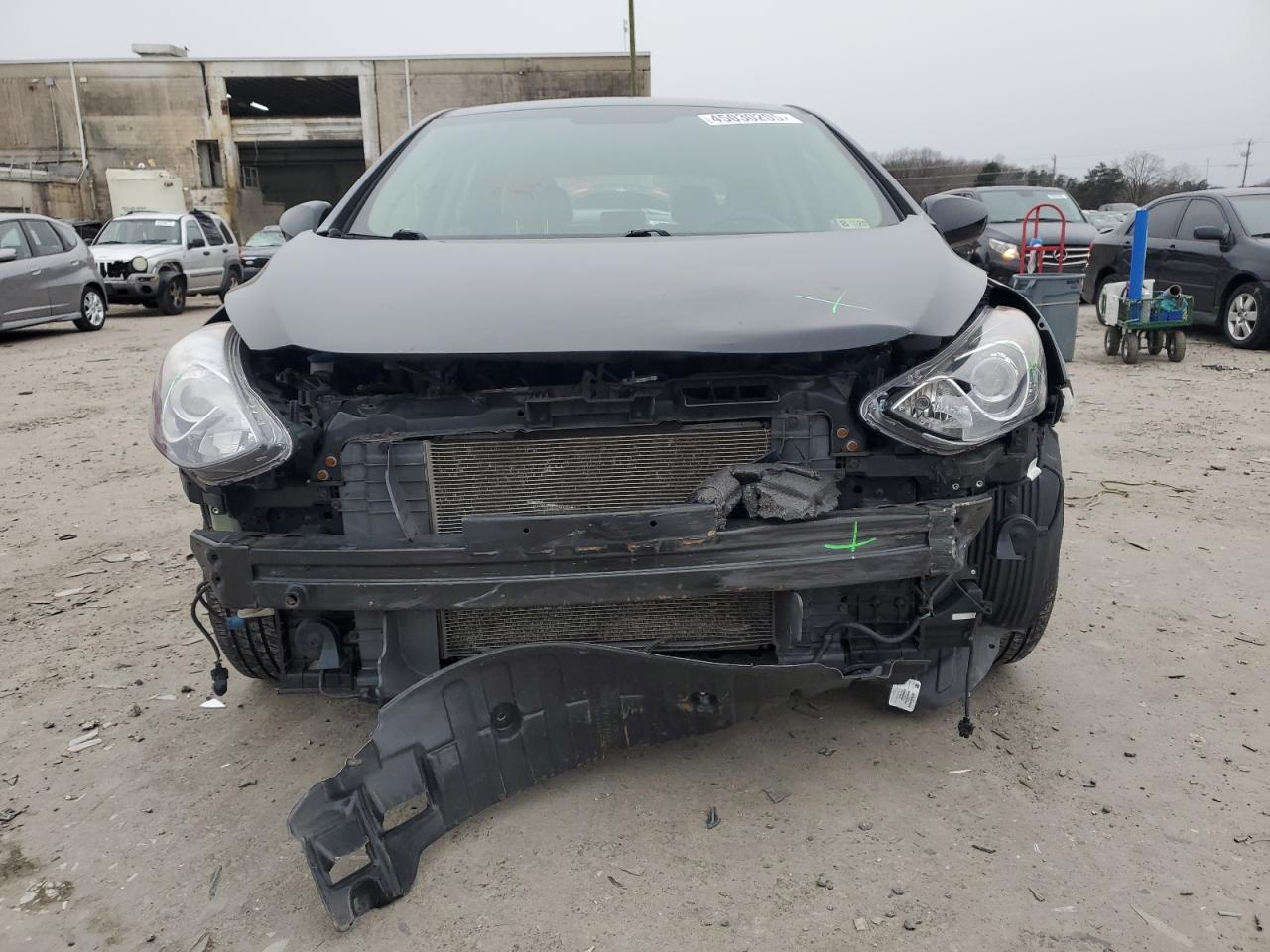 2014 Hyundai Elantra - Image 5