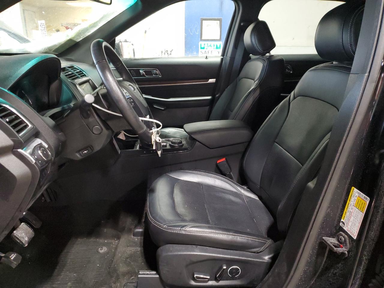 2017 Ford Explorer - Image 7
