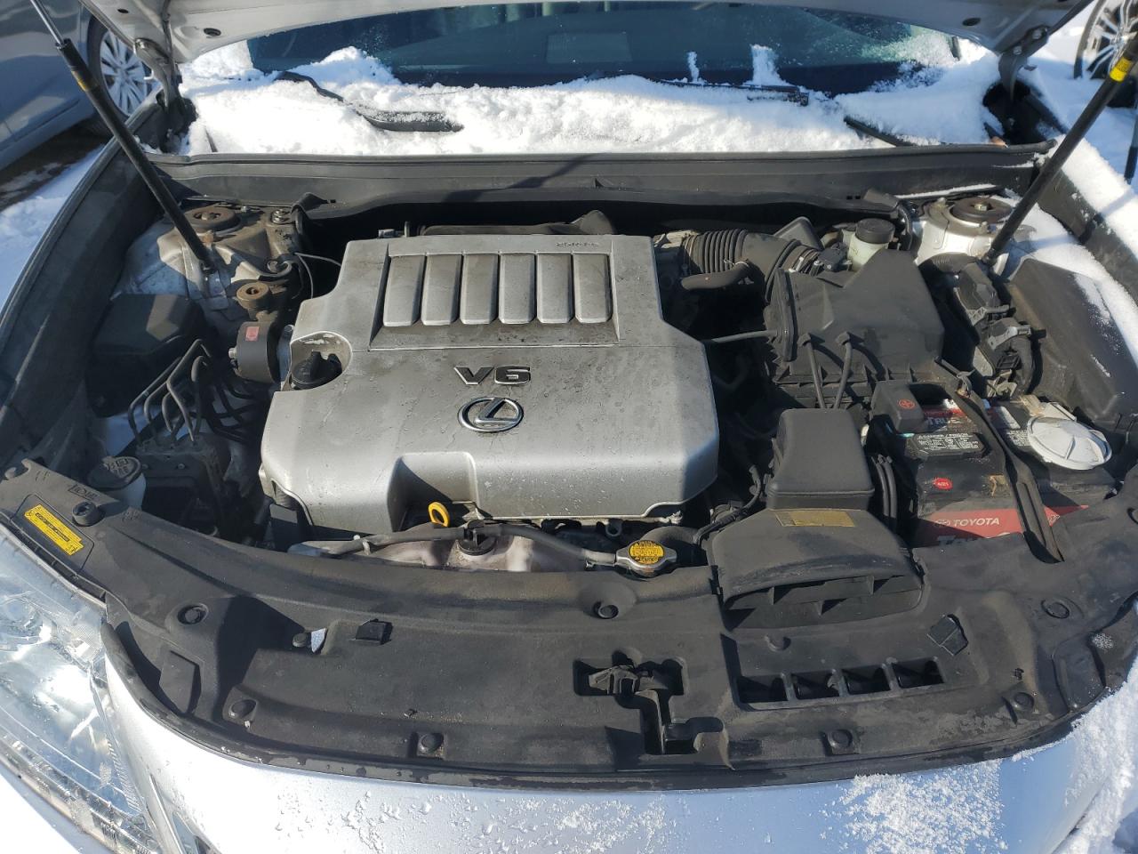2014 Lexus ES - Image 11