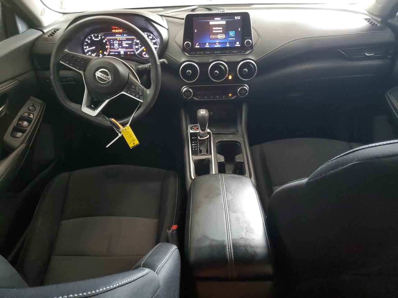 2021 Nissan Sentra - Image 8