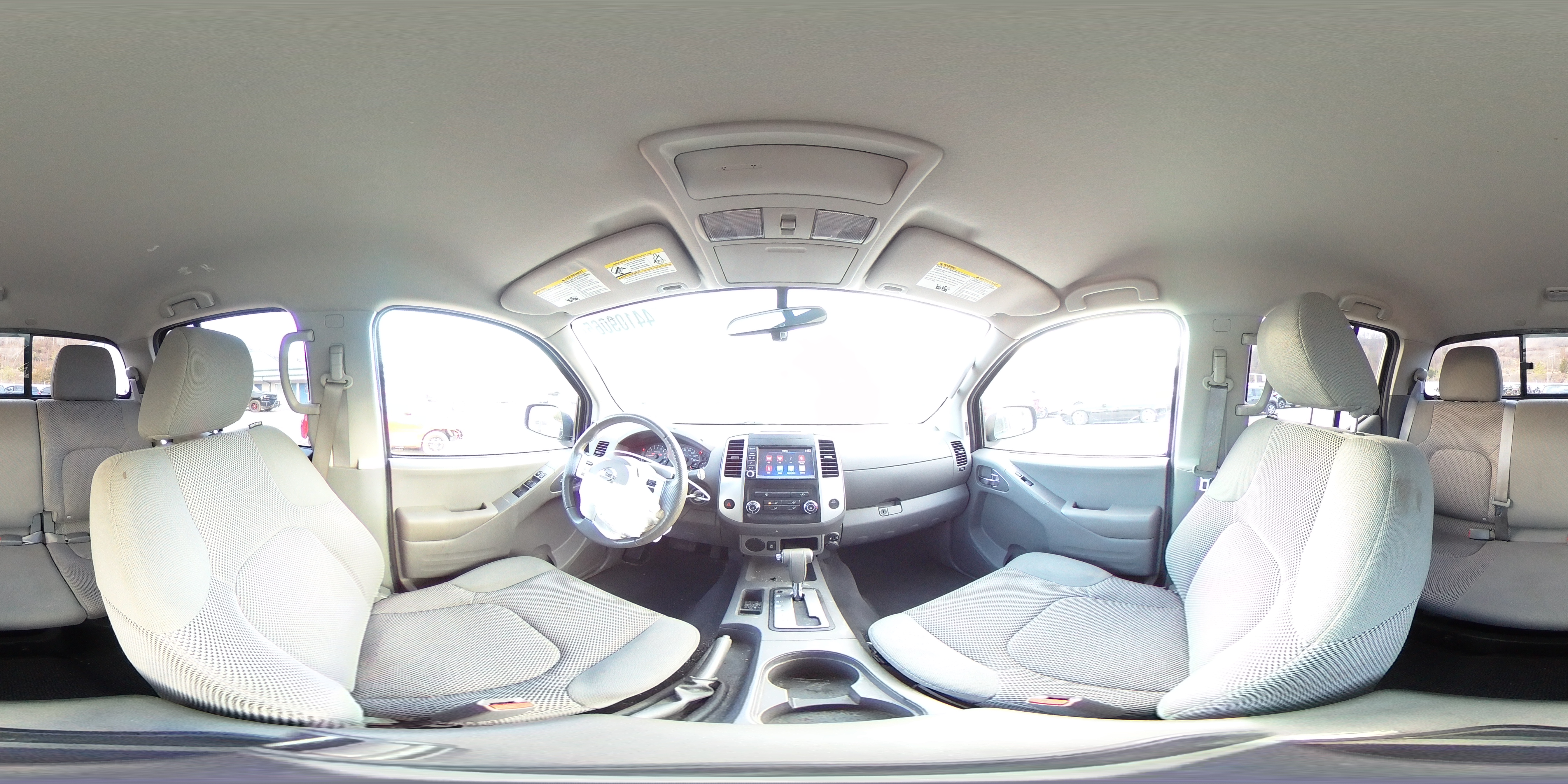 2019 Nissan Navara (Frontier) - Image 13
