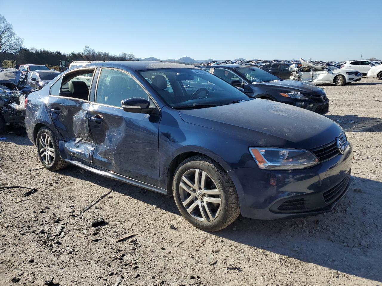 2014 Volkswagen Jetta - Image 4