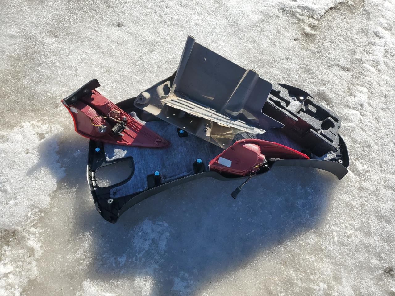 2015 Hyundai Santa Fe - Image 13