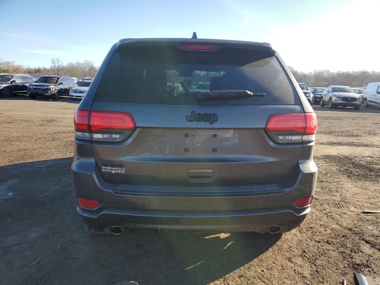 2015 Jeep Grand Cherokee - Image 6