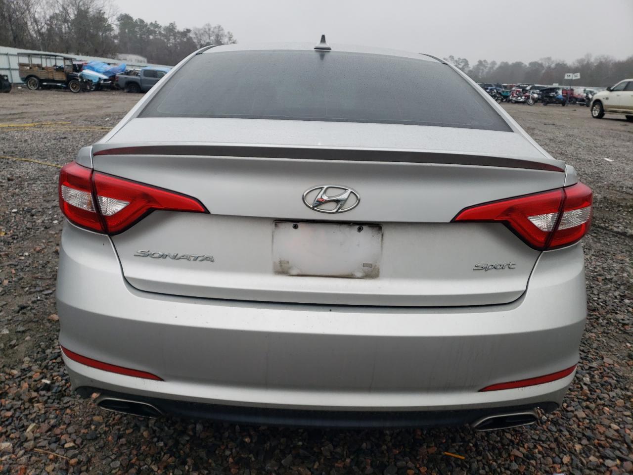 2016 Hyundai Sonata - Image 6