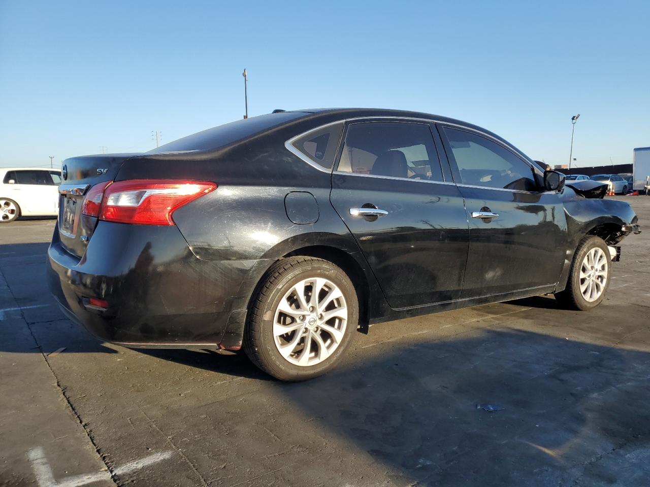 2018 Nissan Sentra - Image 3