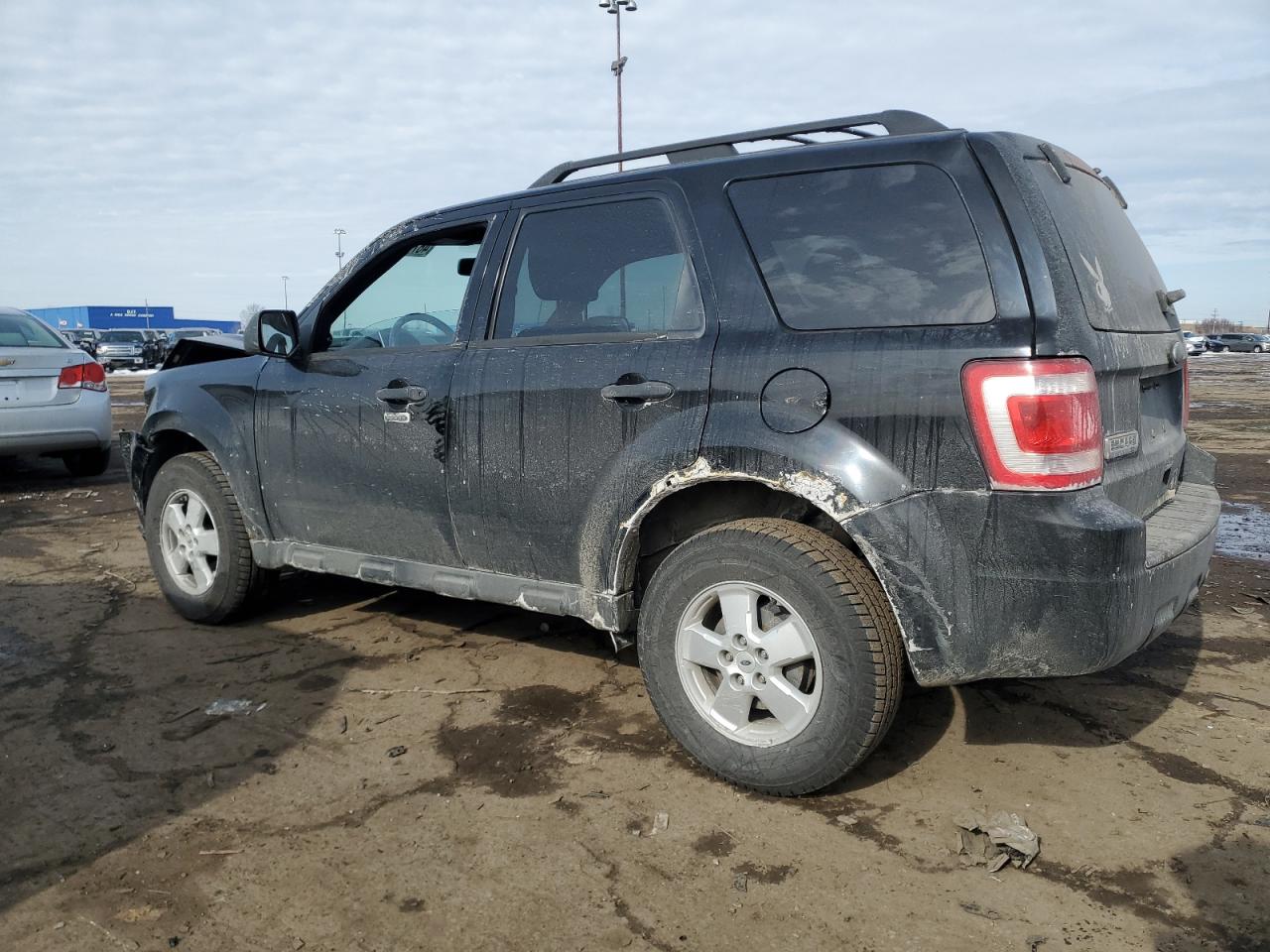 2009 Ford Escape - Image 2