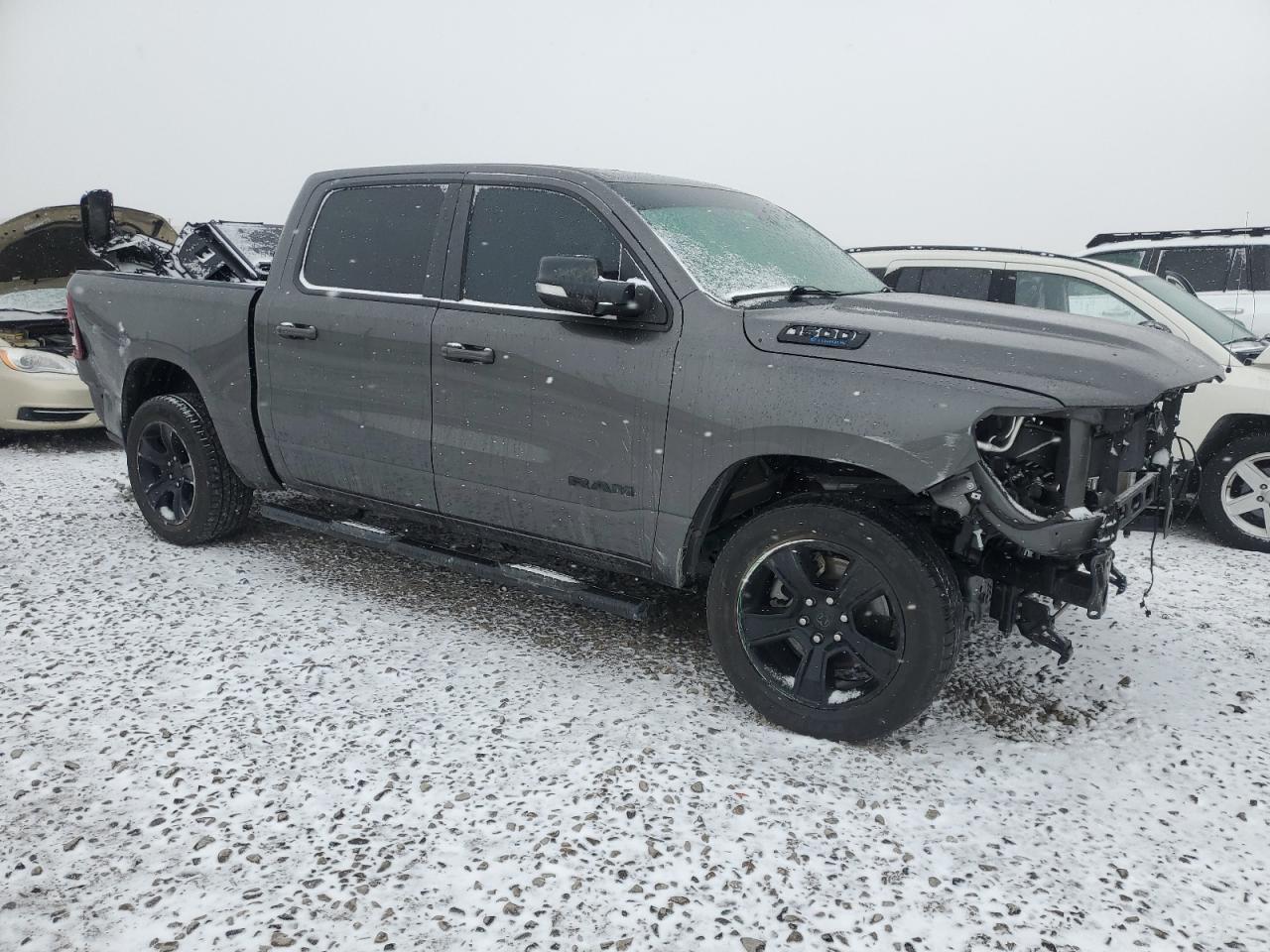 2021 RAM 1500 - Image 4