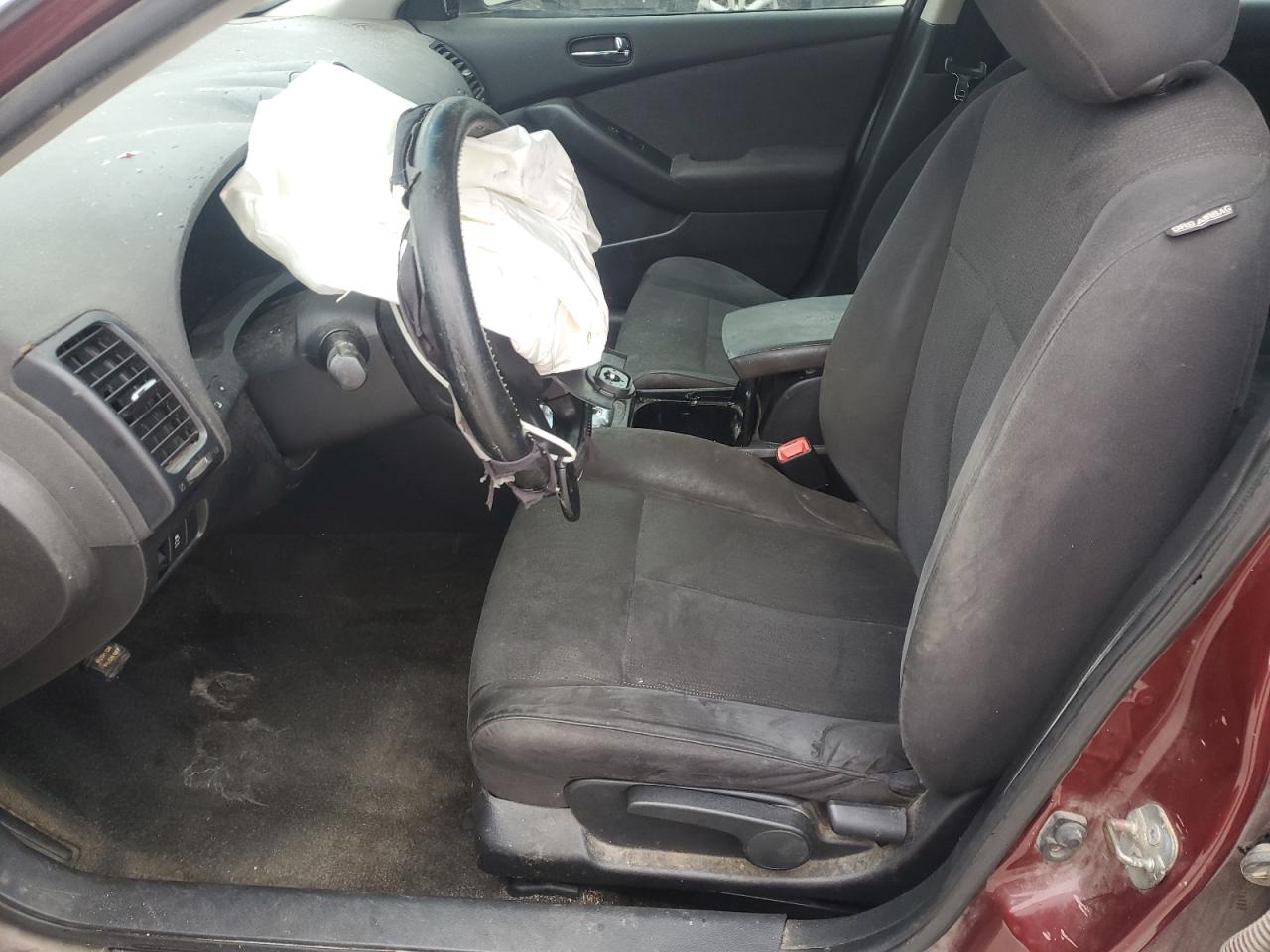2012 Nissan Altima - Image 7