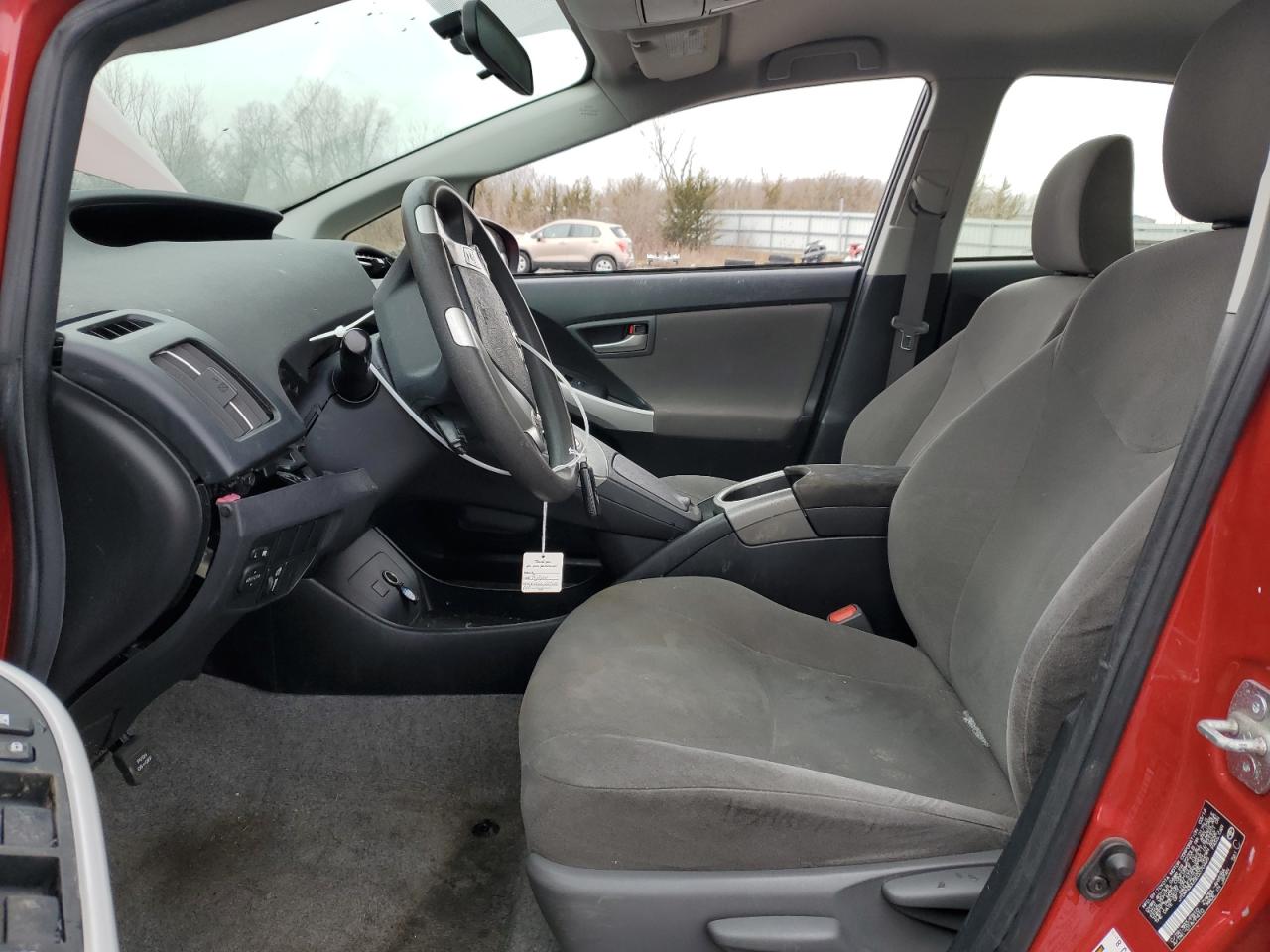 2014 Toyota Prius - Image 7