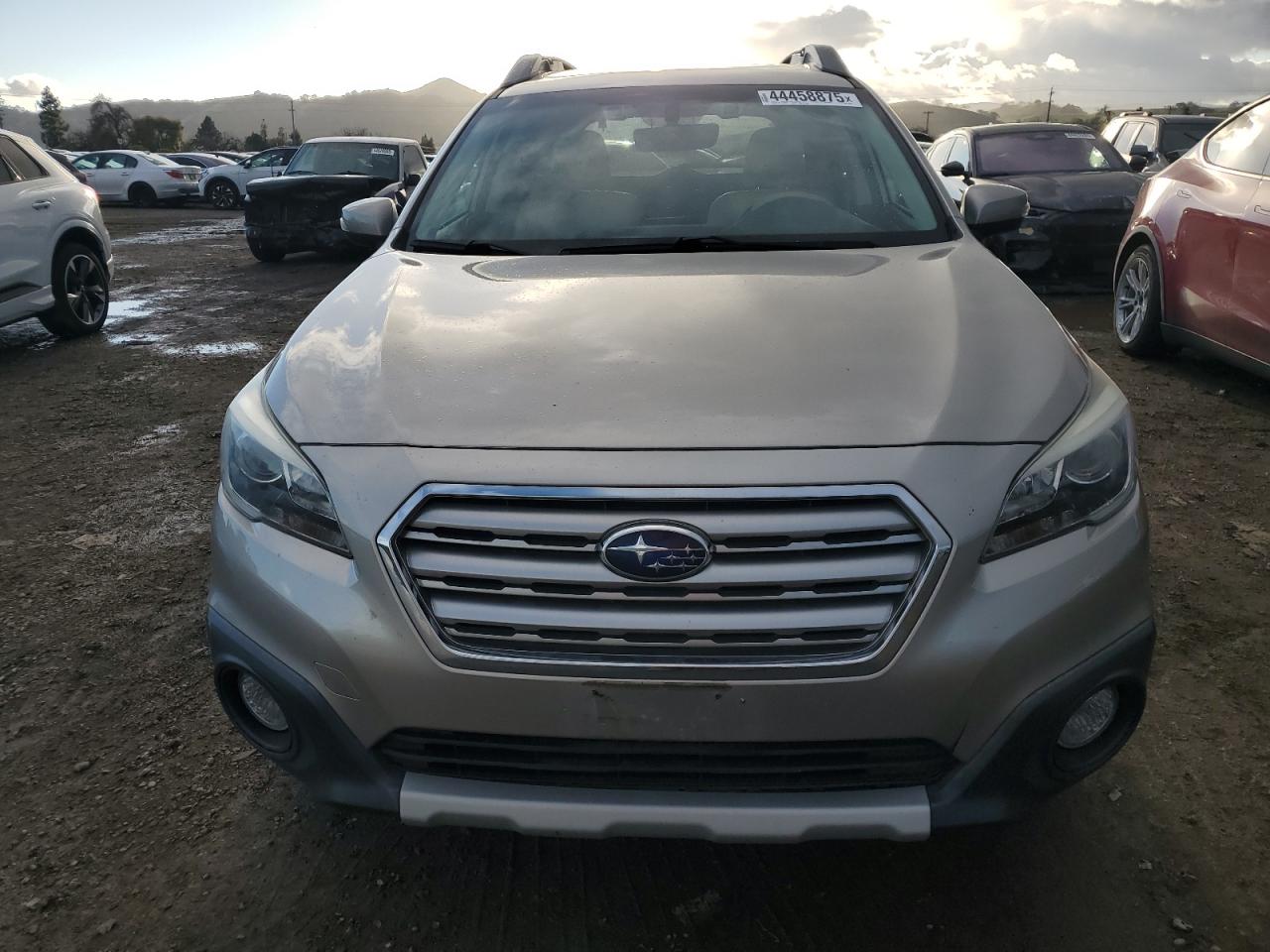 2017 Subaru Outback - Image 5