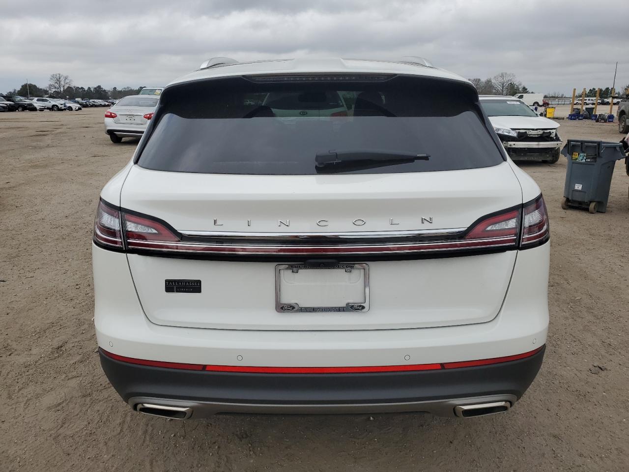 2022 Lincoln Nautilus - Image 6