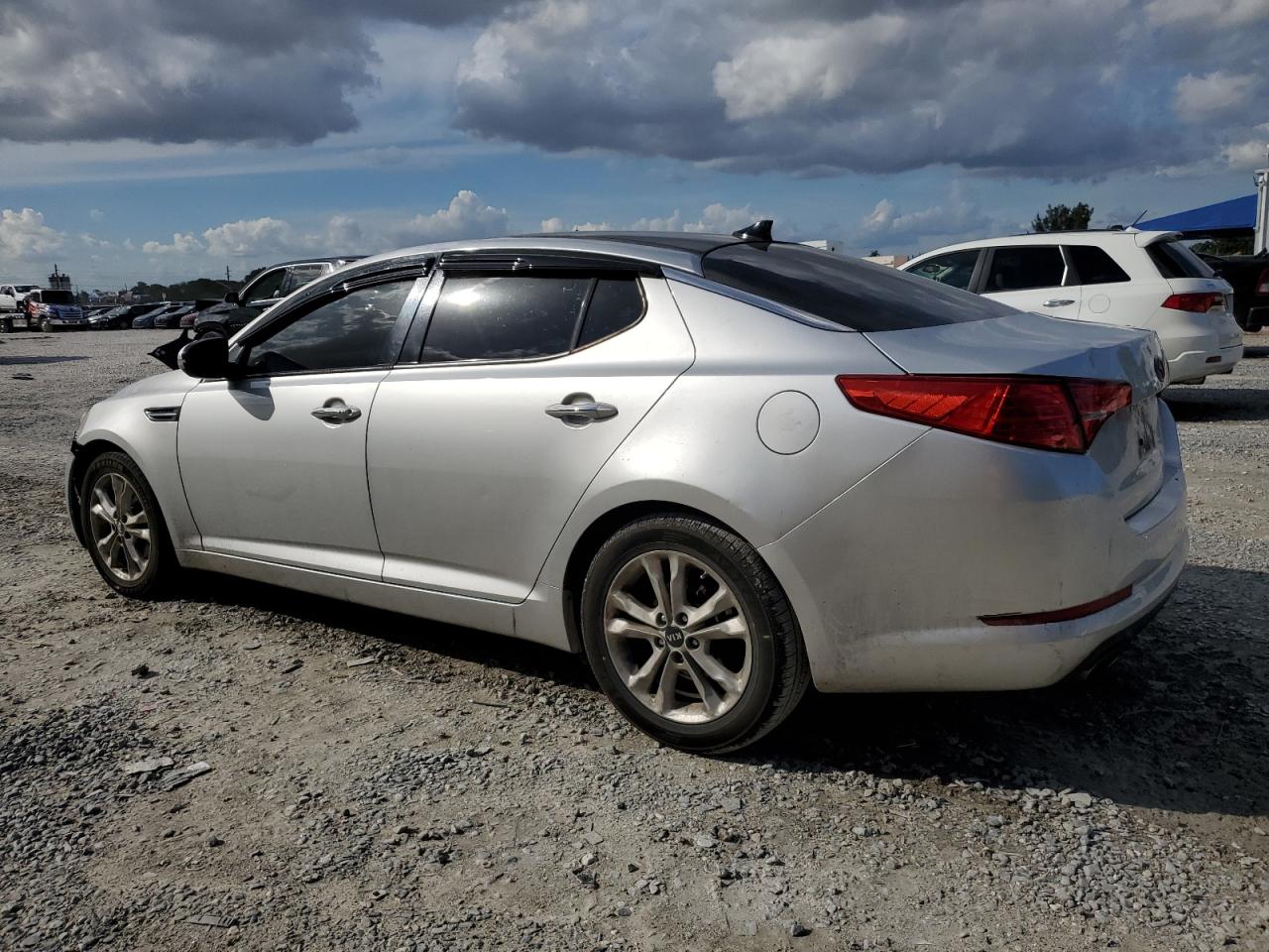 2011 Kia Optima - Image 2