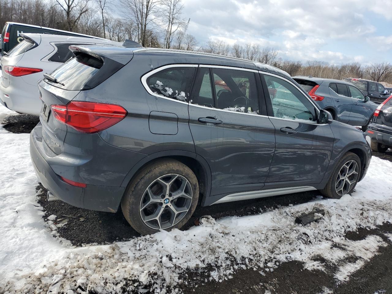 2018 BMW X1 - Image 3