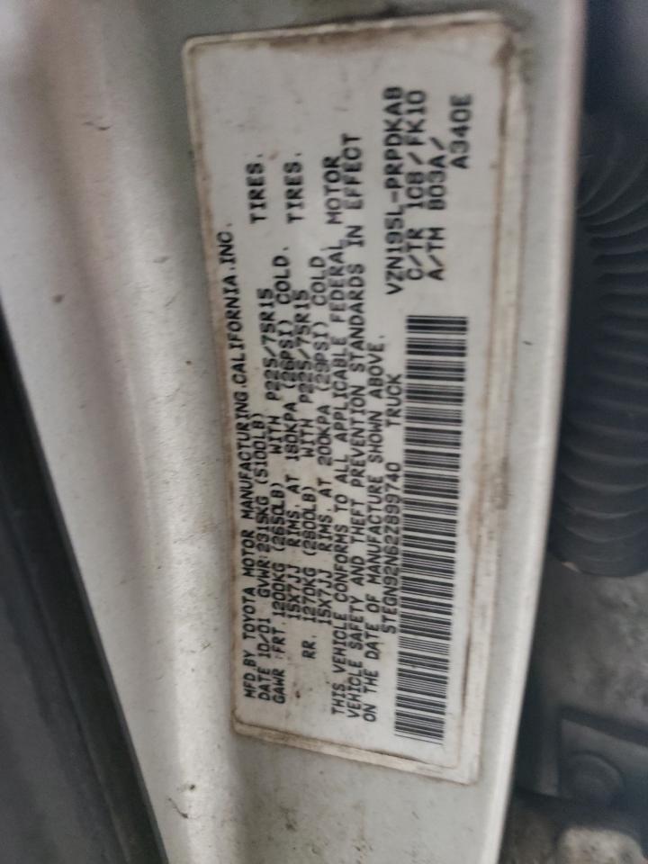 2002 Toyota Tacoma - Image 15