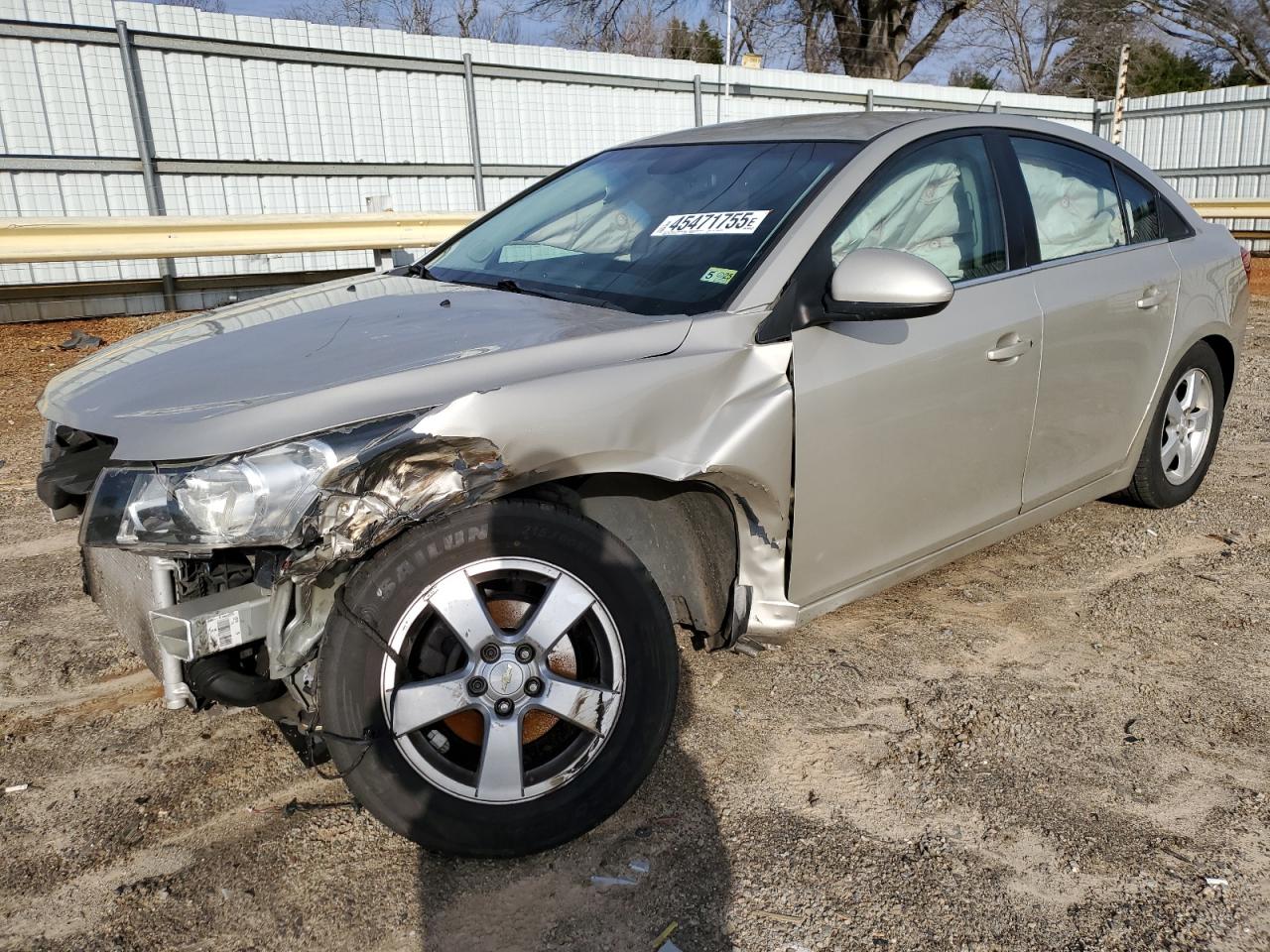 2016 Chevrolet Cruze - Image 1