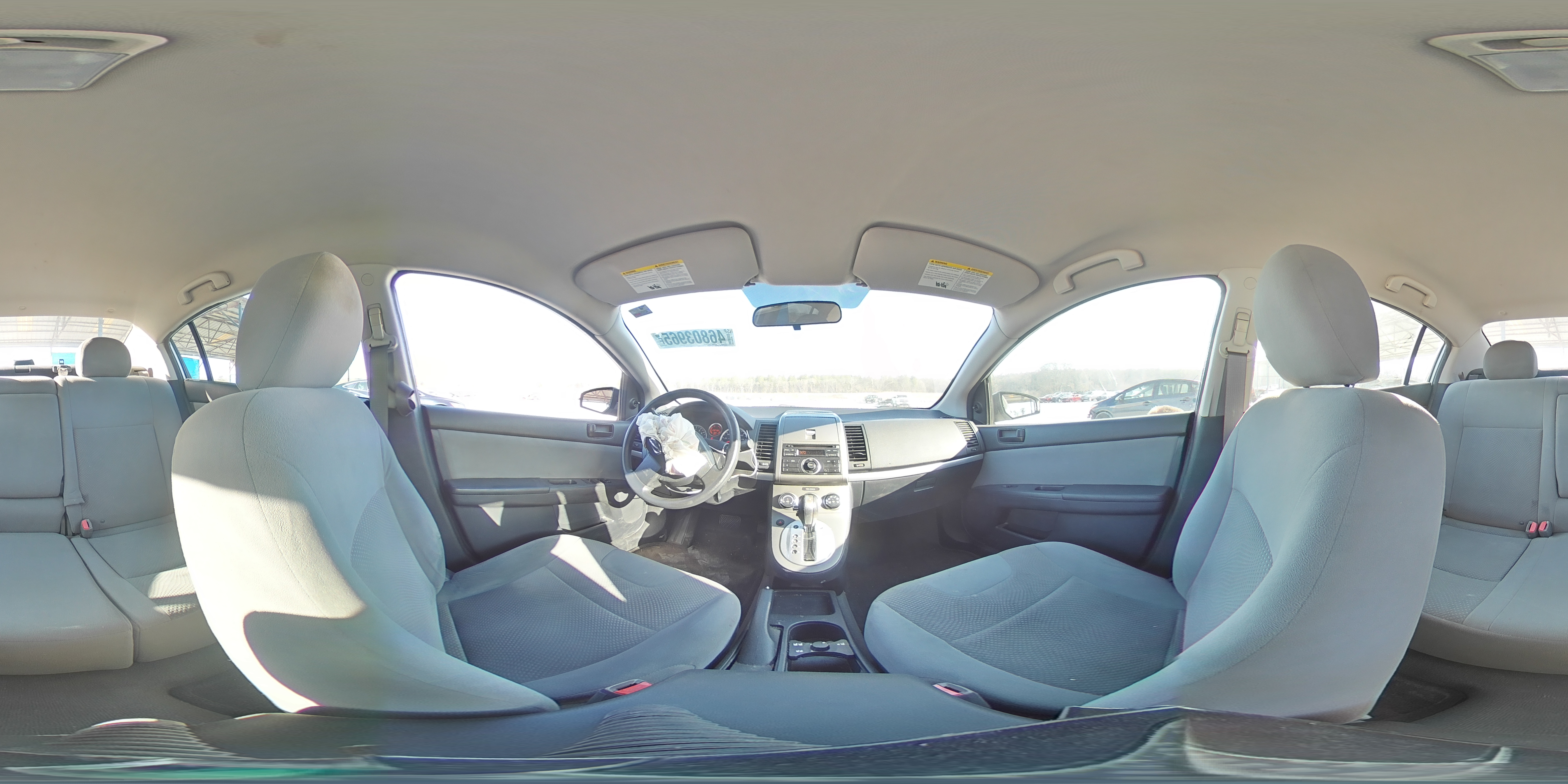 2010 Nissan Sentra - Image 13