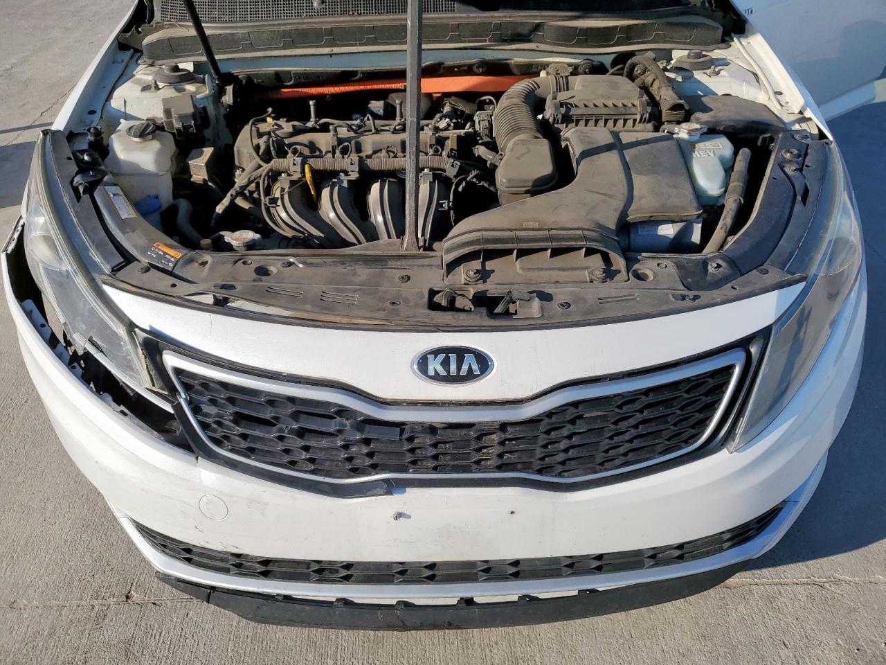 2013 Kia Optima - Image 11