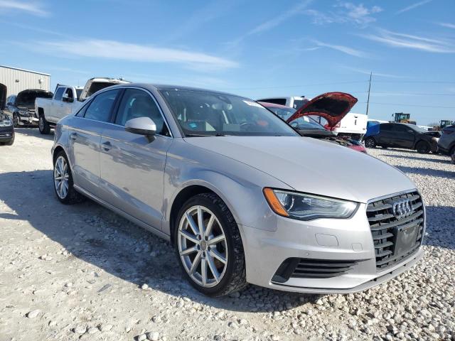Sedans AUDI A3 2015 Srebrny
