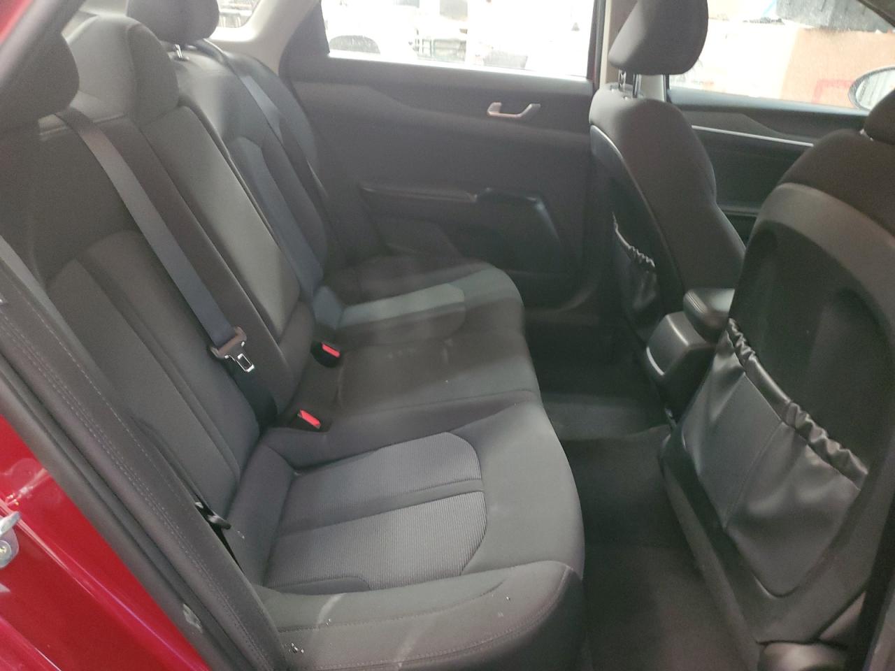 2023 Kia K5 - Image 10