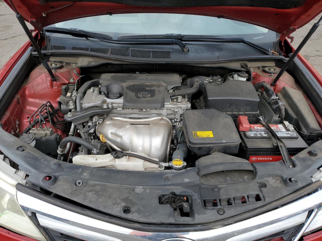 2012 Toyota Camry - Image 13