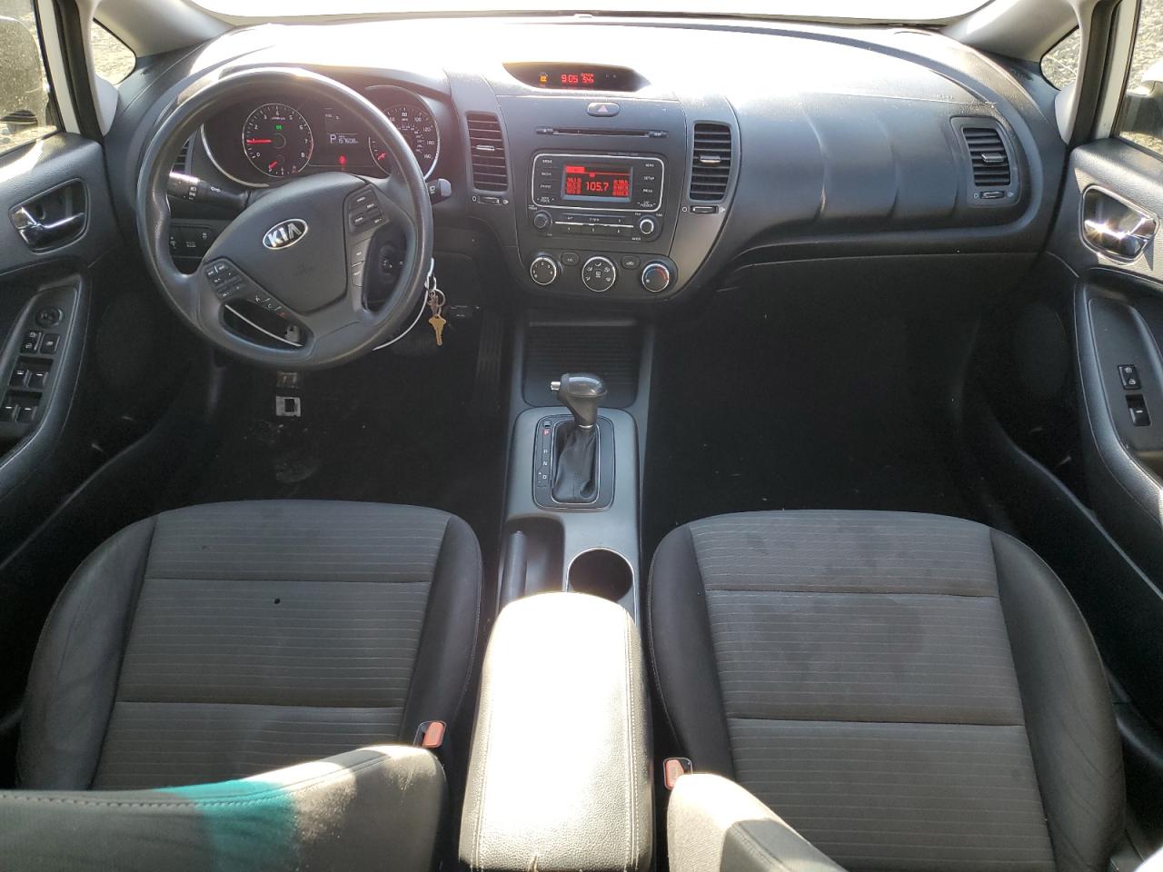 2015 Kia Forte - Image 8