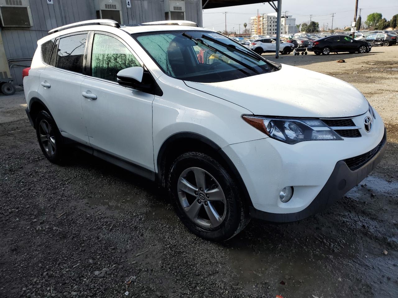 2015 Toyota RAV 4 - Image 4