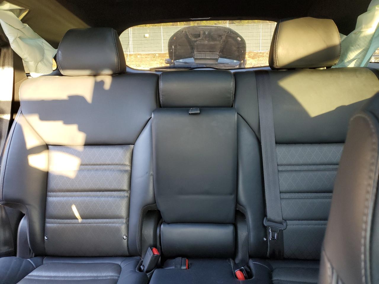 2017 Kia Sorento - Image 10