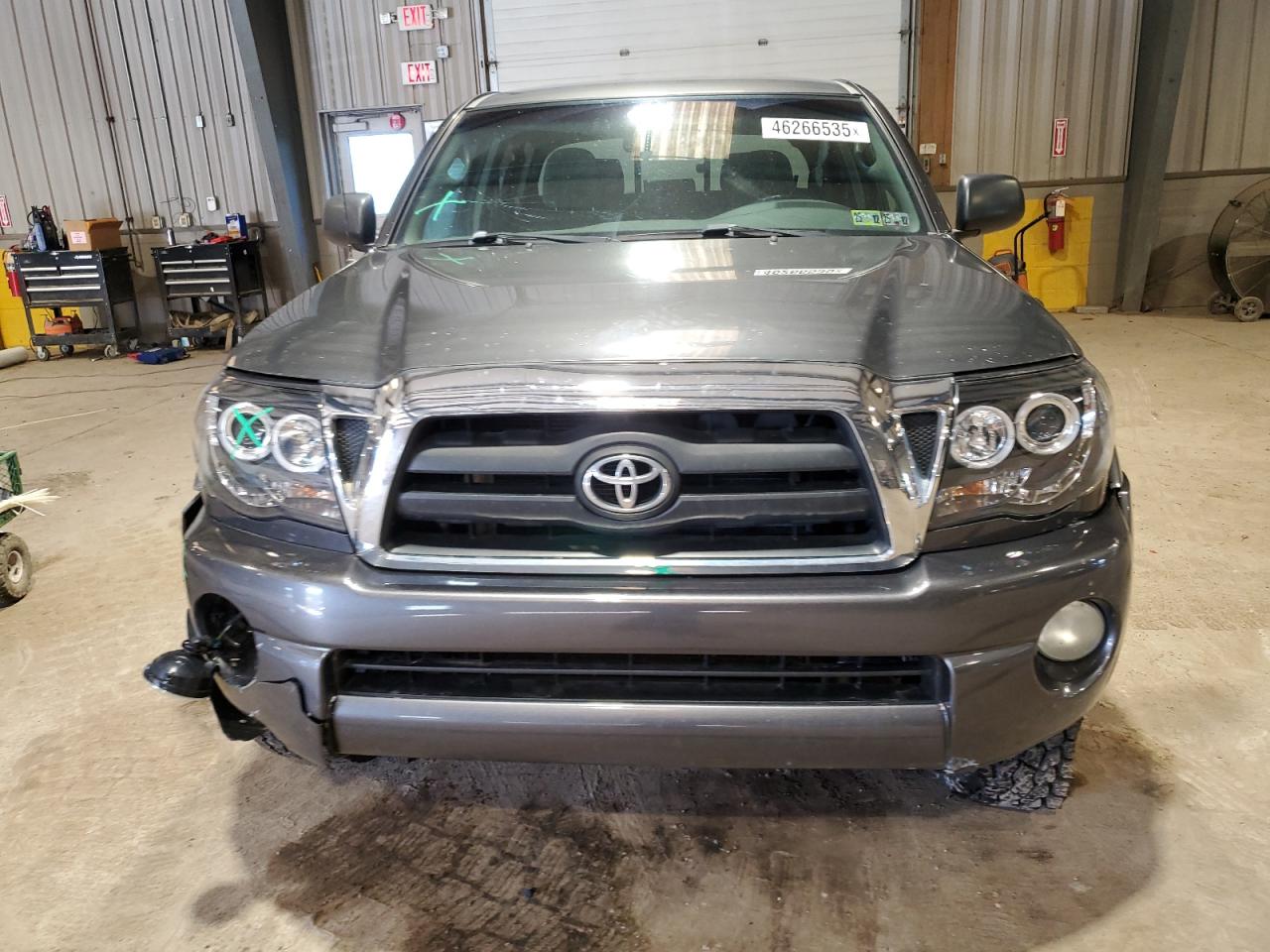 2010 Toyota Tacoma - Image 5
