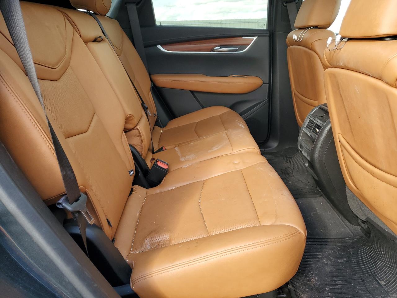 2020 Cadillac XT5 - Image 11