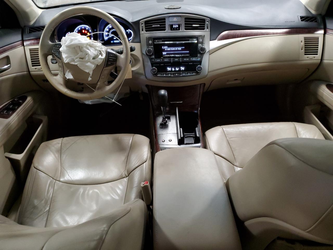2011 Toyota Avalon - Image 8