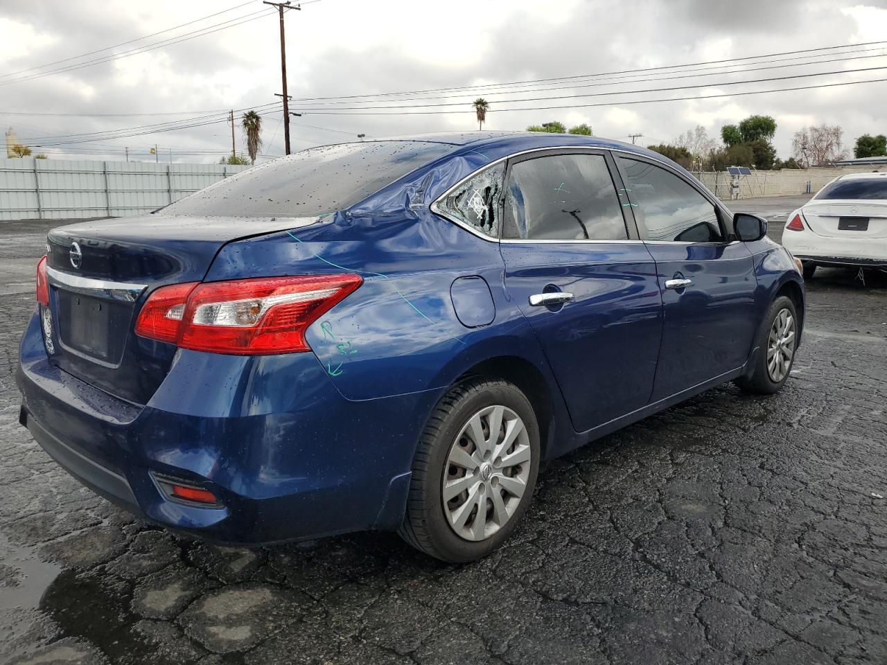 2017 Nissan Sentra - Image 3