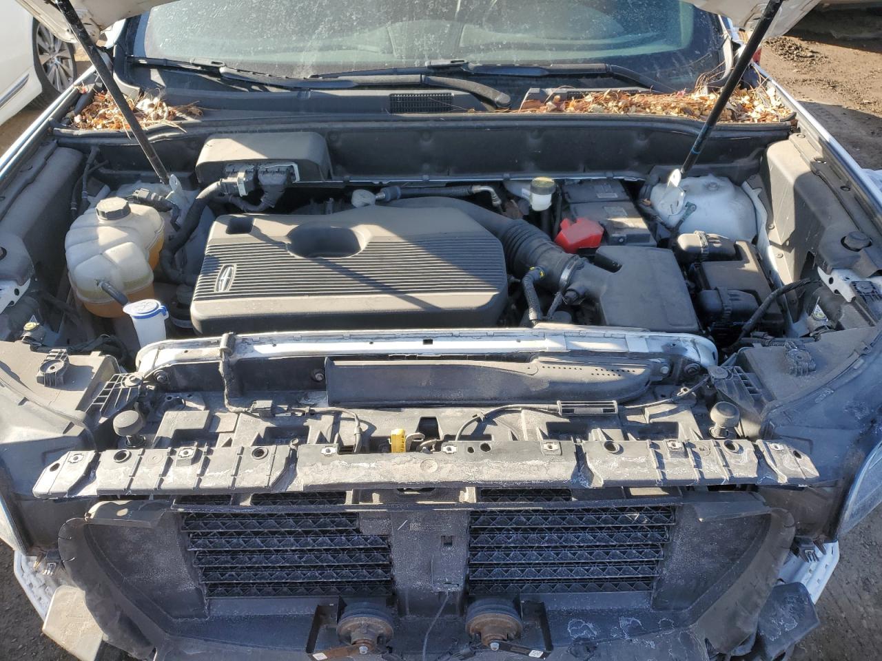 2019 Lincoln Nautilus - Image 11