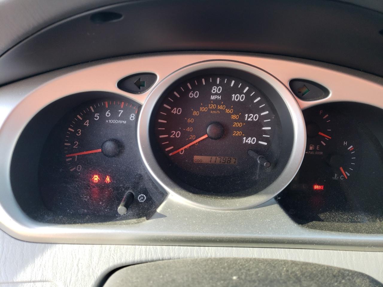 2006 Toyota Highlander - Image 9