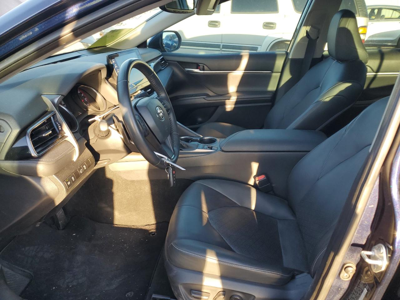 2022 Toyota Camry - Image 7