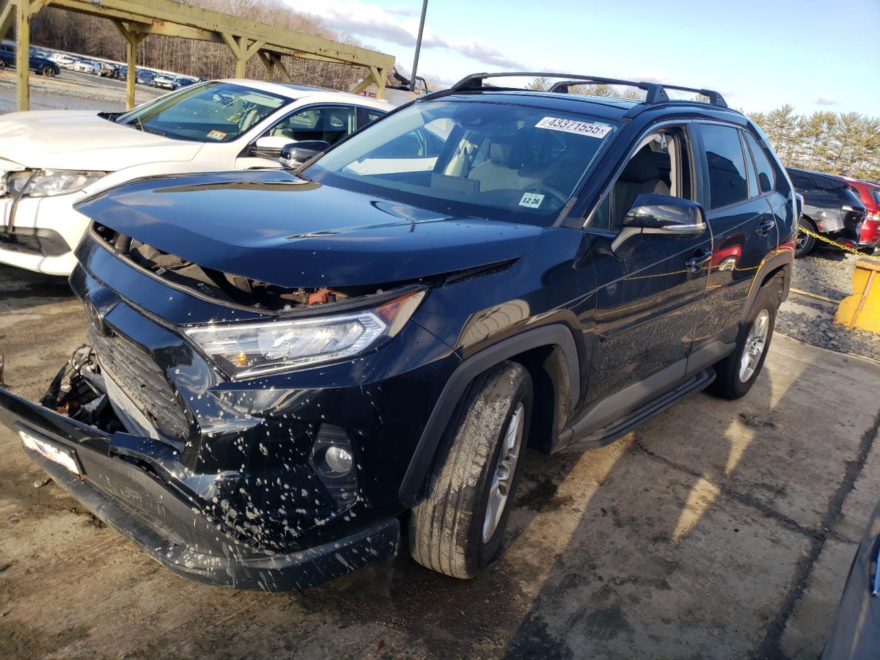 2021 Toyota RAV 4 - Image 1