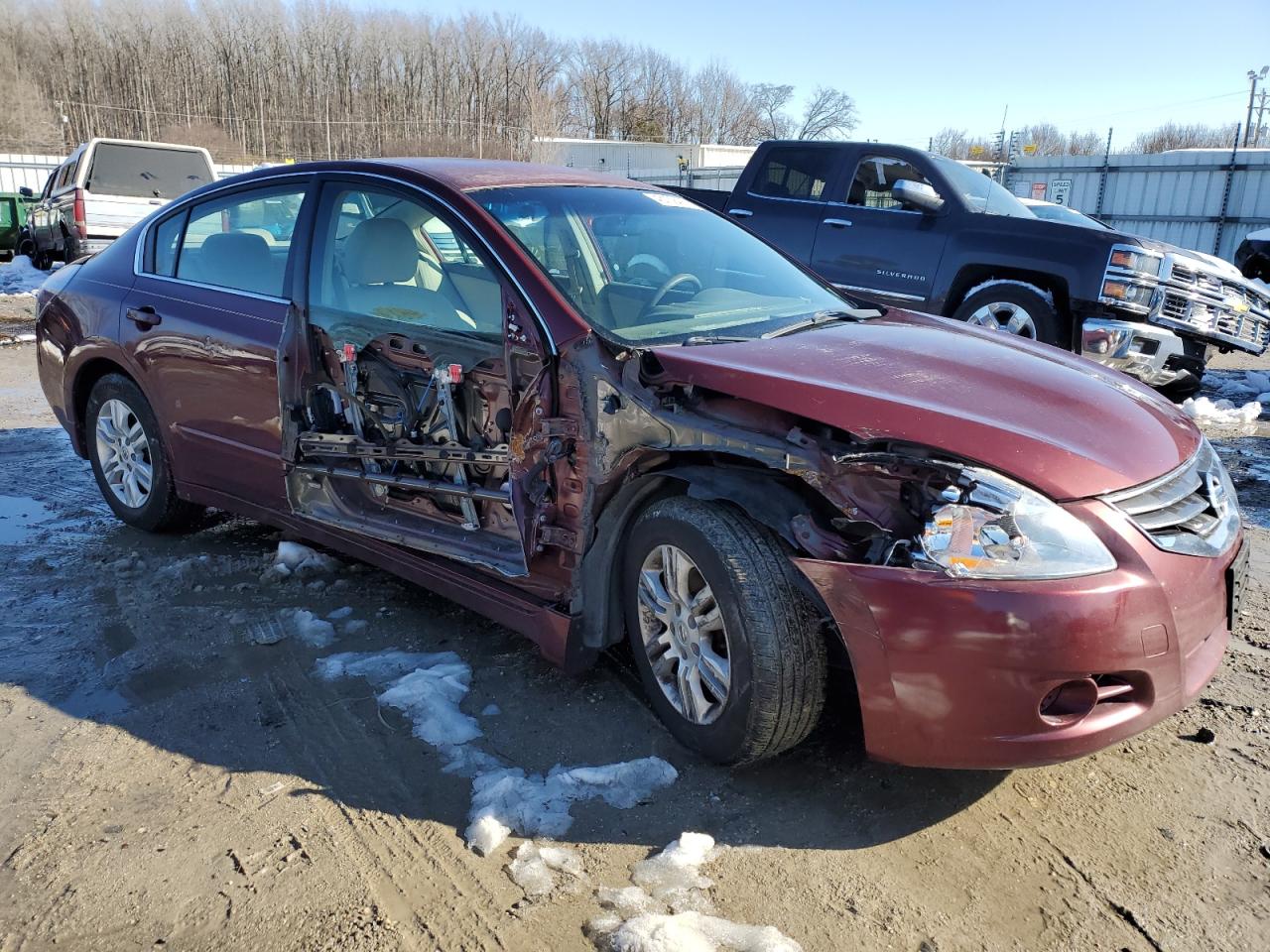 2010 Nissan Altima - Image 4