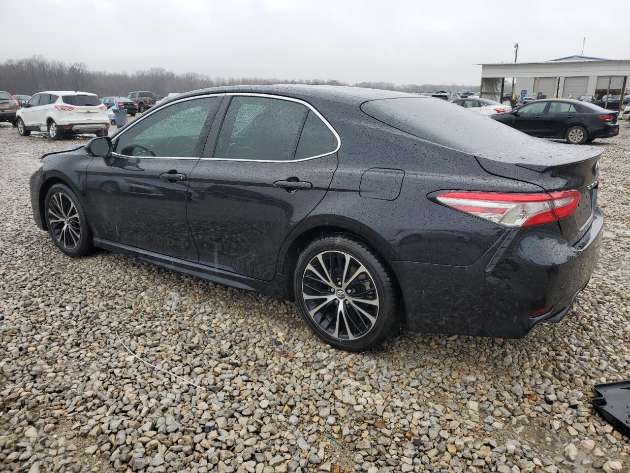 2018 Toyota Camry - Image 2