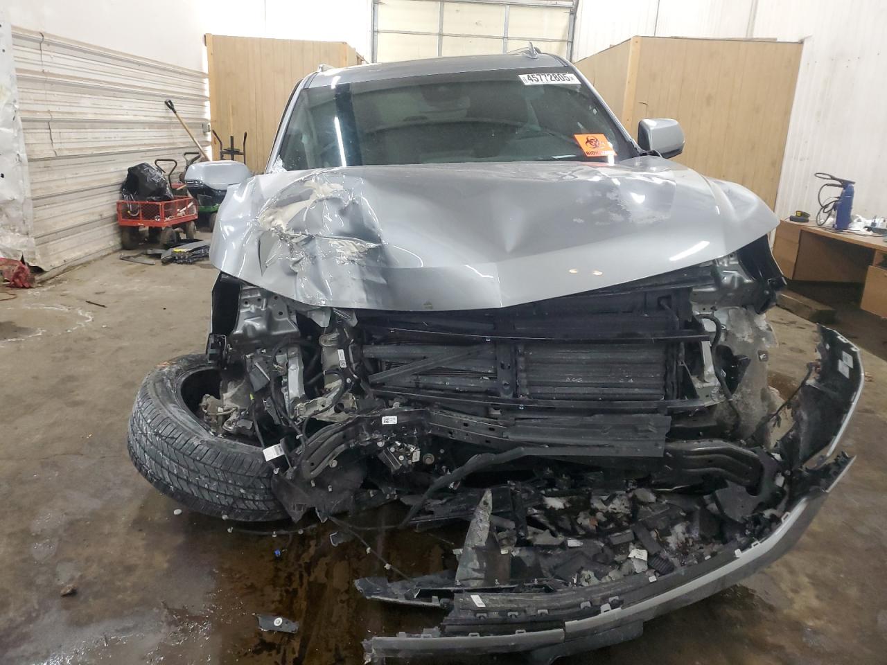 2023 Chevrolet Suburban - Image 5