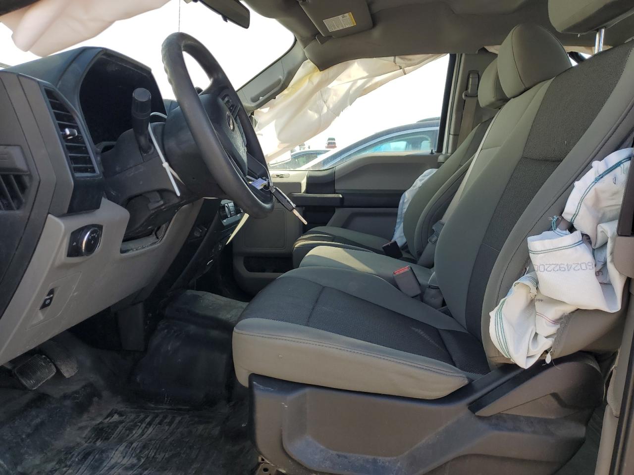 2015 Ford F-150 - Image 7