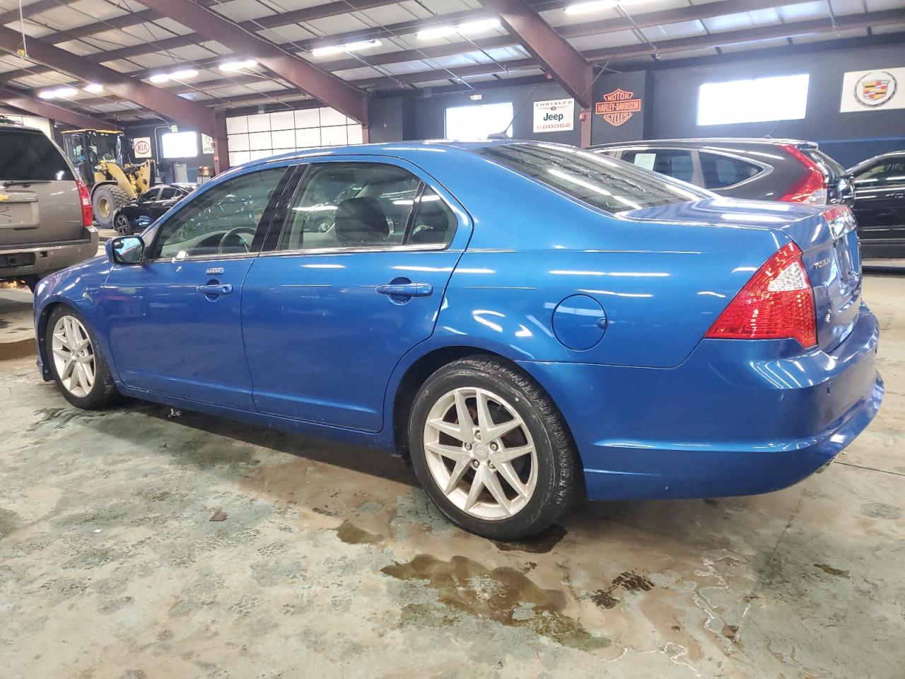 2012 Ford Fusion - Image 2