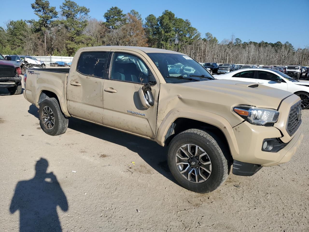2020 Toyota Tacoma - Image 4