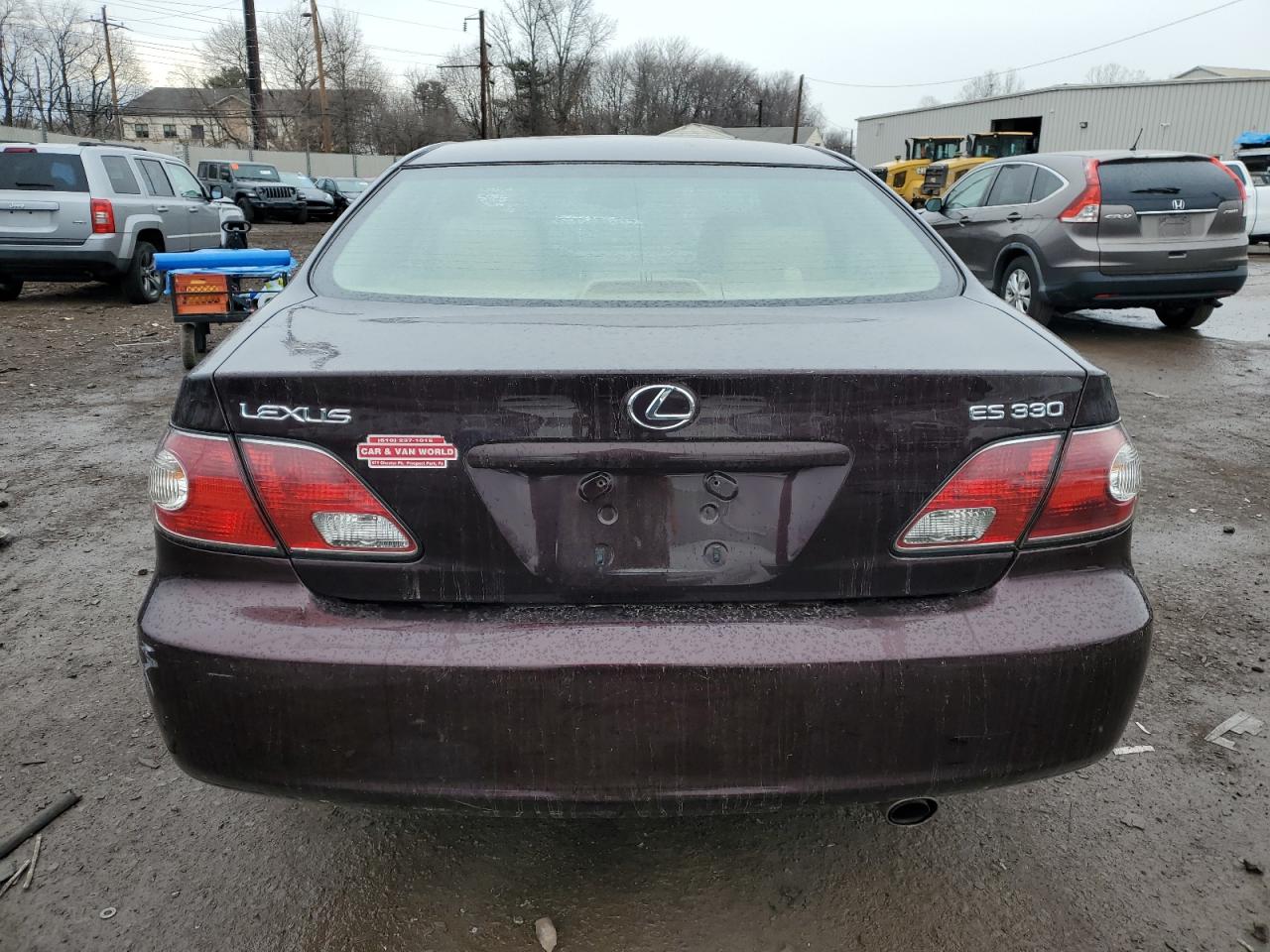 2004 Lexus ES - Image 6