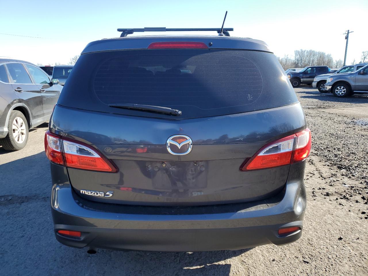 2015 Mazda 5 - Image 6