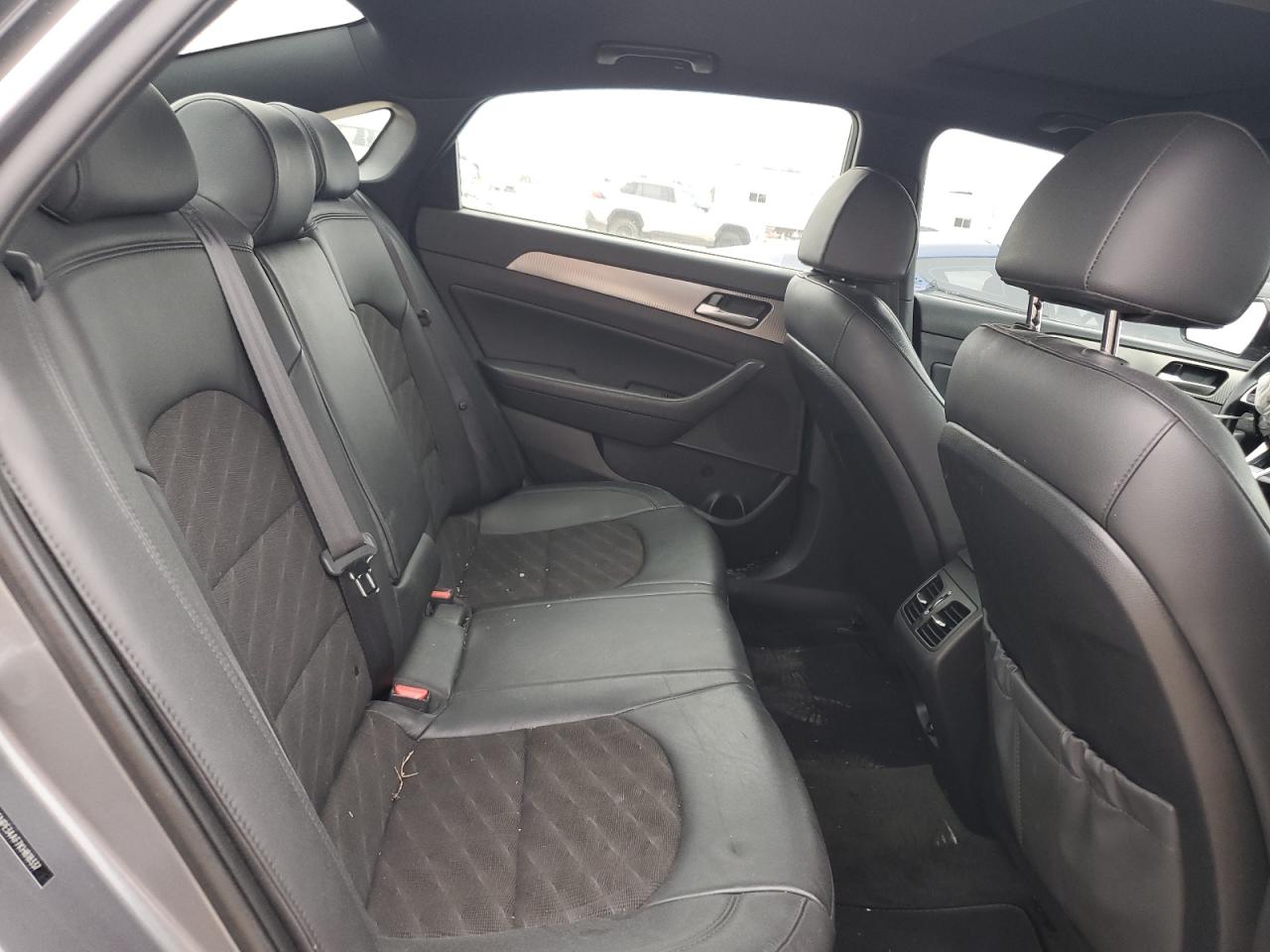 2019 Hyundai Sonata - Image 10
