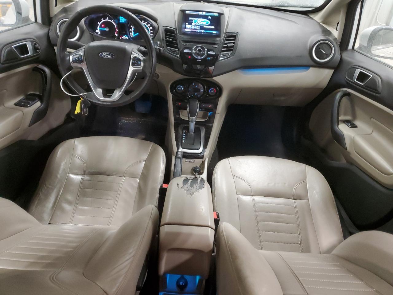 2015 Ford Fiesta - Image 8